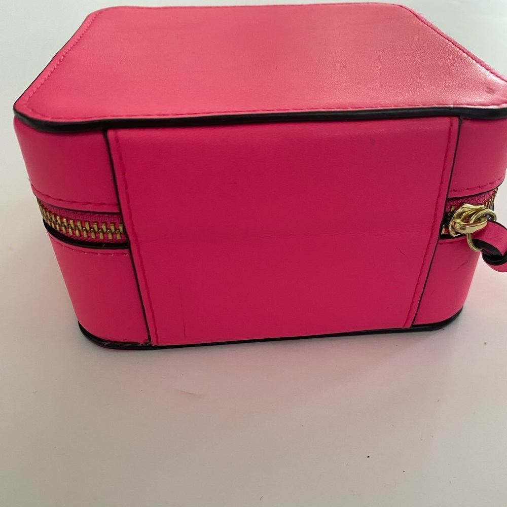 Target • Small Travel Accessory Organizer - Picture 6 of 11